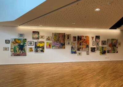 Kunst im Foyer – „Hase29 in der Halle“ – Die 8. Popup-Galerie in der OsnabrückHalle